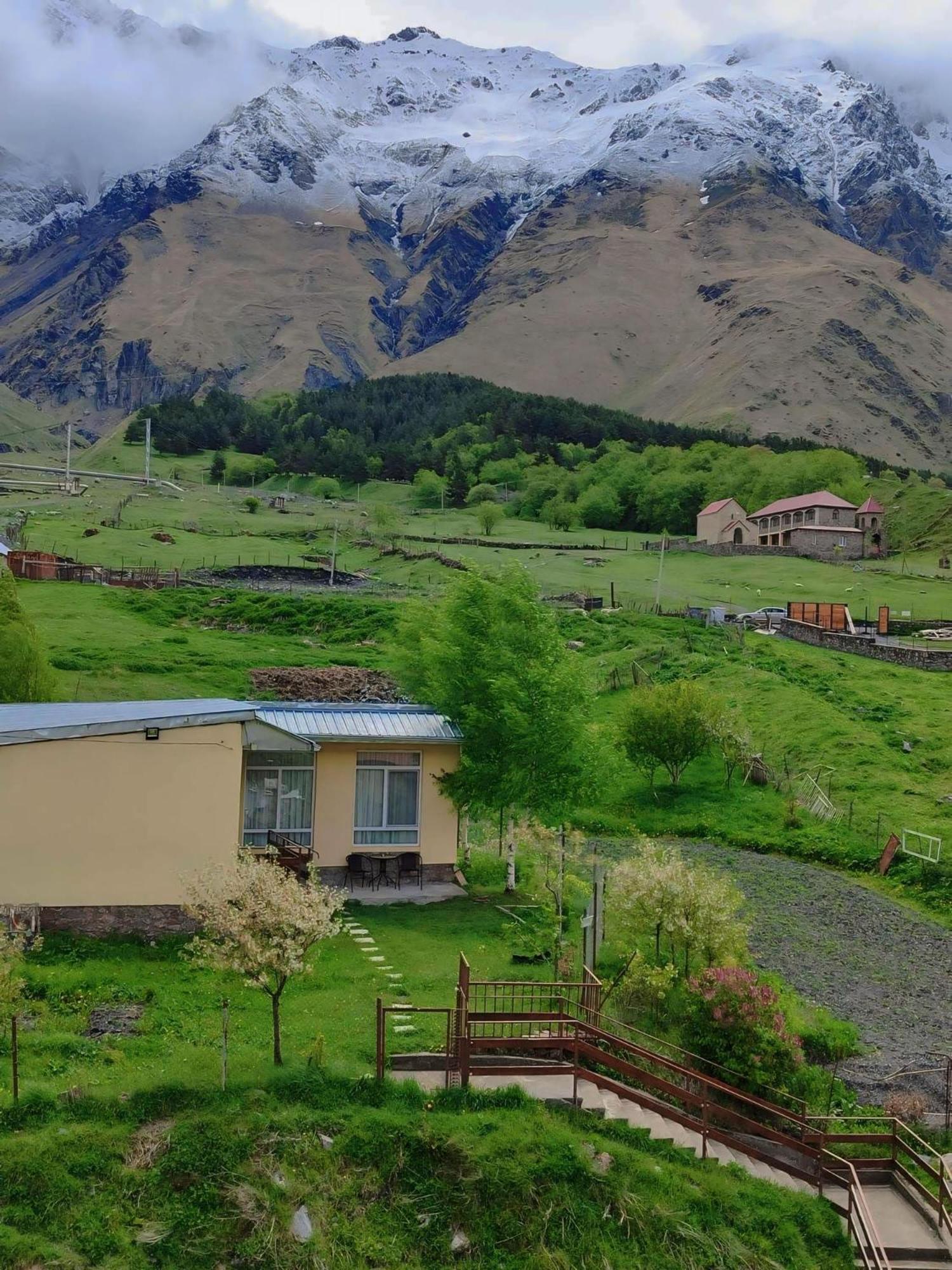 Mountain Kazbegi Apartment Εξωτερικό φωτογραφία