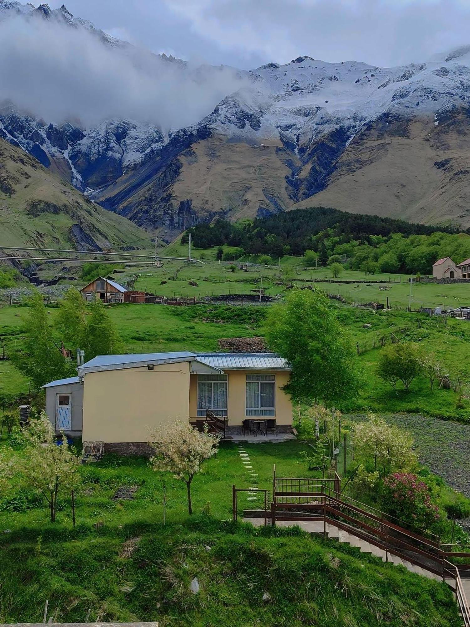 Mountain Kazbegi Apartment Εξωτερικό φωτογραφία